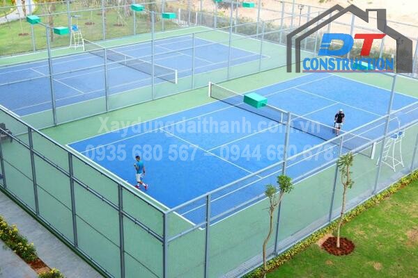 thi-cong-tham-be-tong-nhua-nong-pickleball-tennis-7